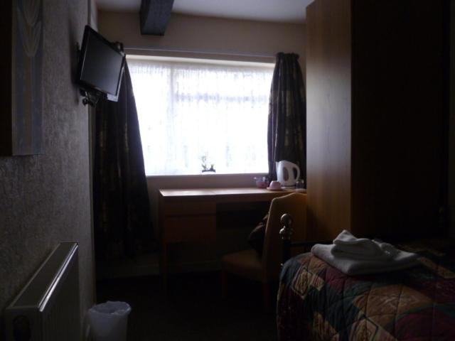 Belle Vue Hotel Llanwrtyd Wells Room photo